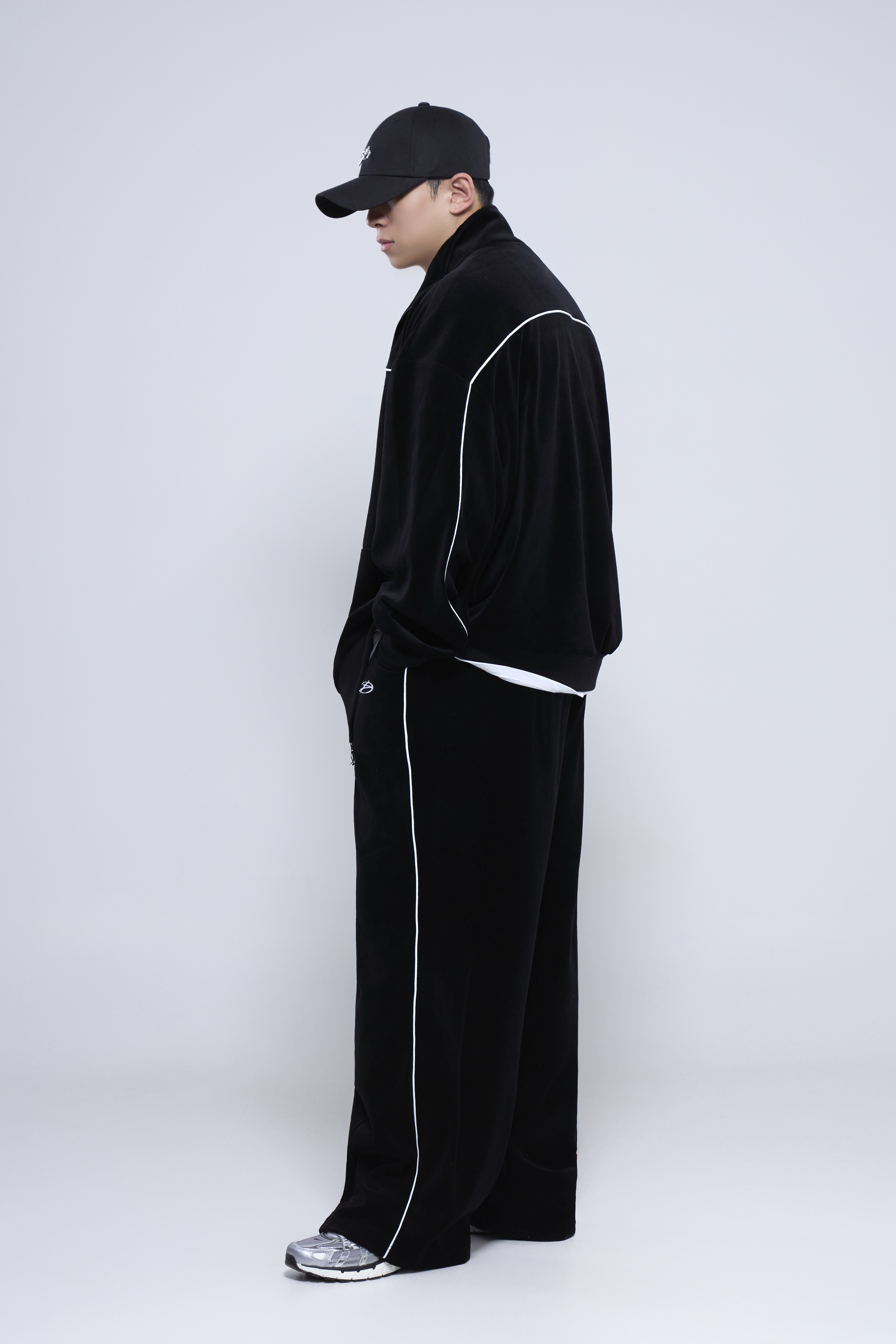 MUSINSA公式 | PHYSICAL GARMENTS P2583 ベロアトラックジャケット